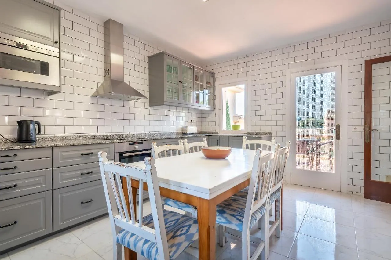 Shorabaixa Villa Porto Petro  Holiday home
